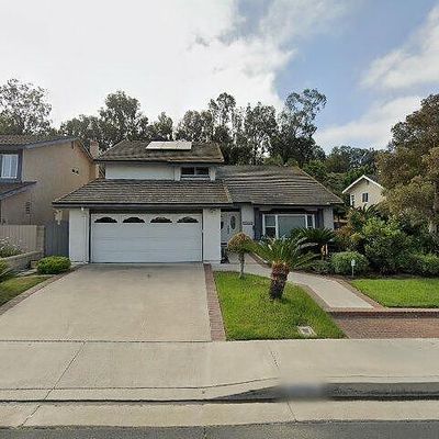 25582 Orchard Rim Ln, Lake Forest, CA 92630