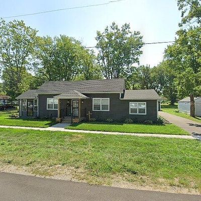 257 S Broadway St, Williamsburg, OH 45176