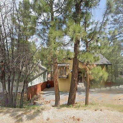 309 E Aeroplane Blvd, Big Bear City, CA 92314