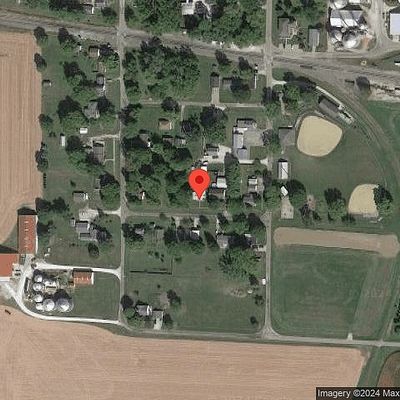 309 E Fulton St, Yates City, IL 61572