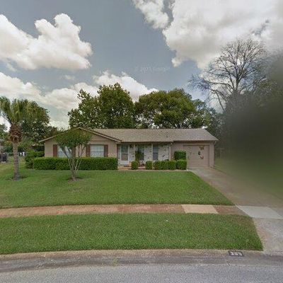 309 Maid Of The Mist Dr, Fern Park, FL 32730