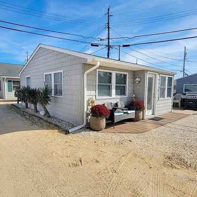 31 E Bonita Way, Lavallette, NJ 08735