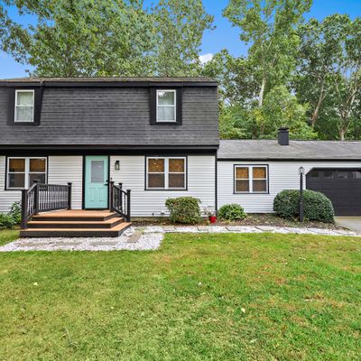 31 Parker Dr, East Lyme, CT 06333