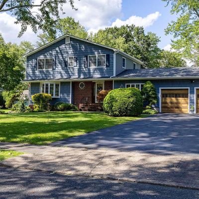 31 Sheffield Rd, East Windsor, NJ 08520