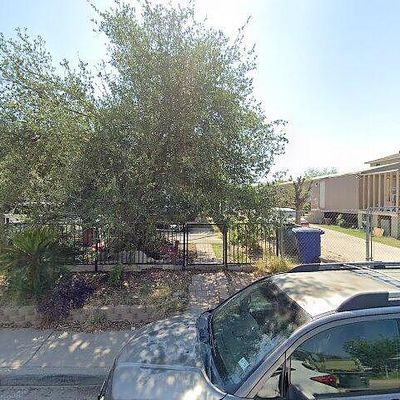 3103 Lee Ave, Laredo, TX 78040