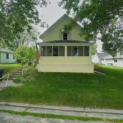 311 Frank Ave, Algoma, WI 54201