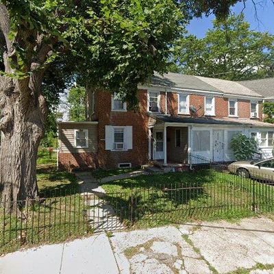 3110 E Ironside Rd, Camden, NJ 08104