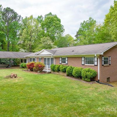 3119 Alden Starnes Rd, Granite Falls, NC 28630