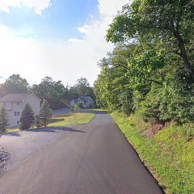 313 Pleasantview Rd, New Cumberland, PA 17070