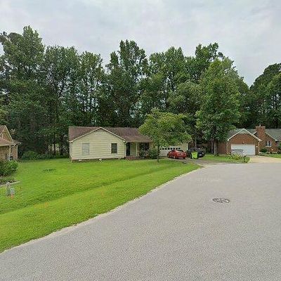 314 Lochbridge Dr, New Bern, NC 28562