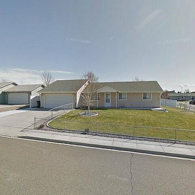 3146 Lupine St, West Richland, WA 99353