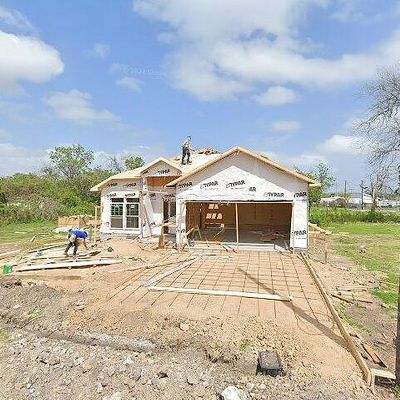 316 Crockett St, Texas City, TX 77591