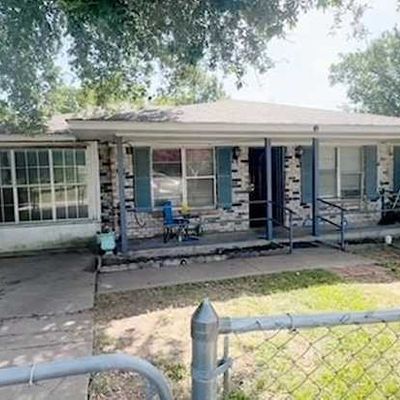 316 N Goode Road, Wilmer, TX 75172