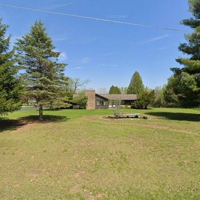 3170 Sunrise Rd, Suamico, WI 54313