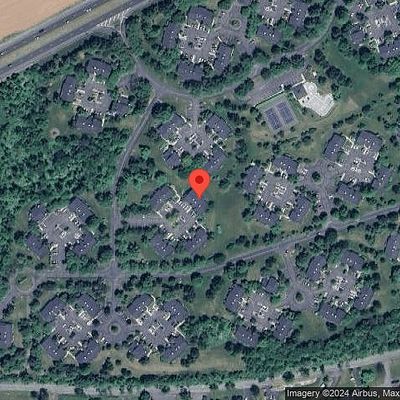 318 Sparrow Ct, Three Bridges, NJ 08887