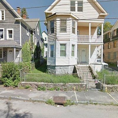 32 Hawkins St, Waterbury, CT 06704