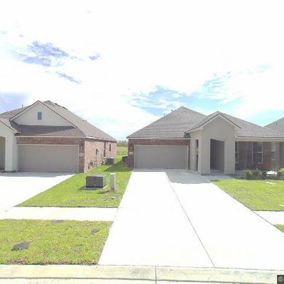 3204 Crest Ln, Lake Charles, LA 70607