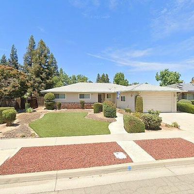 3212 E Tenaya Way, Fresno, CA 93710