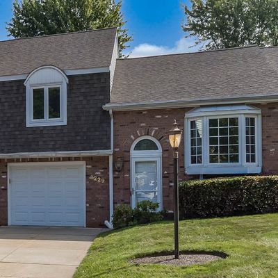 3229 Georgian Ct, Erie, PA 16506