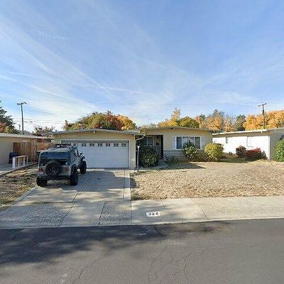 324 Plum St, Vacaville, CA 95688