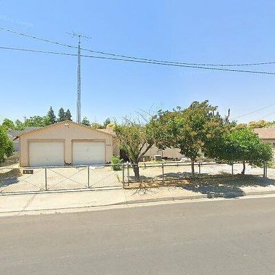 325 Church St, Waterford, CA 95386