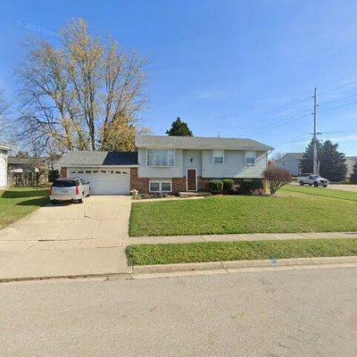 326 S Bone Dr, Normal, IL 61761