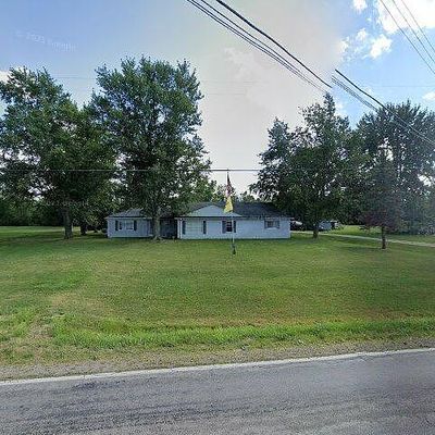 3271 W Stanley Rd, Mount Morris, MI 48458