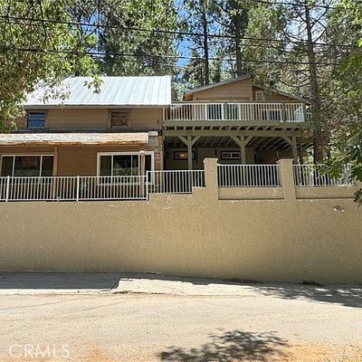 32745 Badger Ln, Running Springs, CA 92382