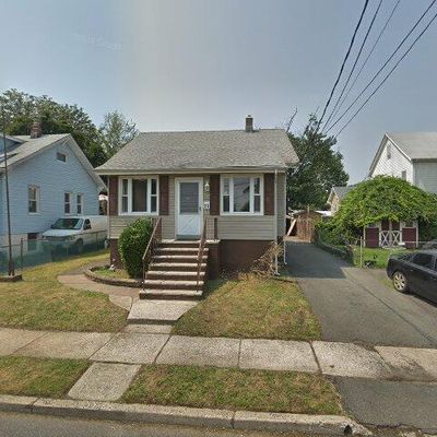 33 Union St #Hm, Moonachie, NJ 07074