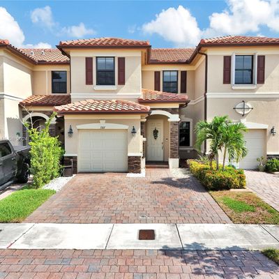 3307 W 90th St, Hialeah, FL 33018