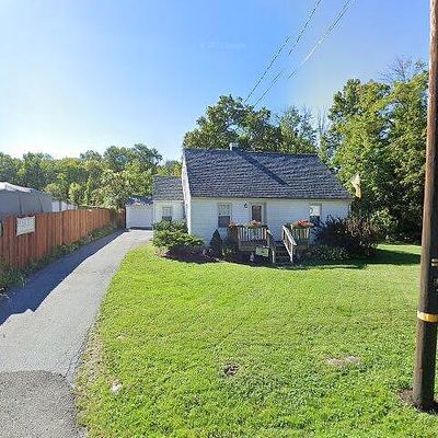 3316 Main Rd E, Emmaus, PA 18049