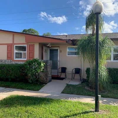 2991 Crosley Drive W, West Palm Beach, FL 33415