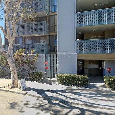 2990 Mission Blvd #403, San Diego, CA 92109