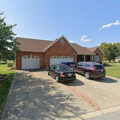 3 Legacy Dr, Granite City, IL 62040