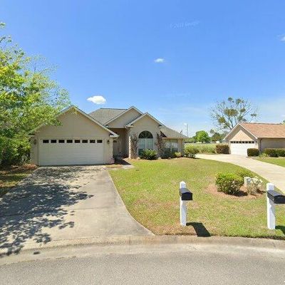 3 Olympic Ct, Savannah, GA 31419