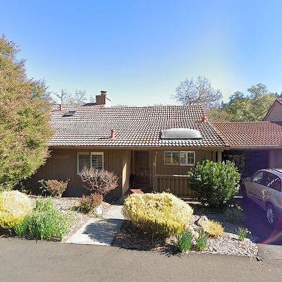 3 Oak Forest Ln, Santa Rosa, CA 95409