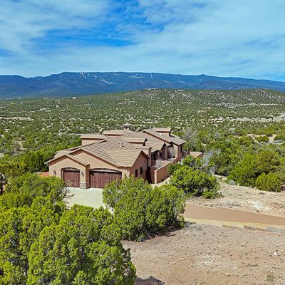 30 Turquoise Dr, Sandia Park, NM 87047