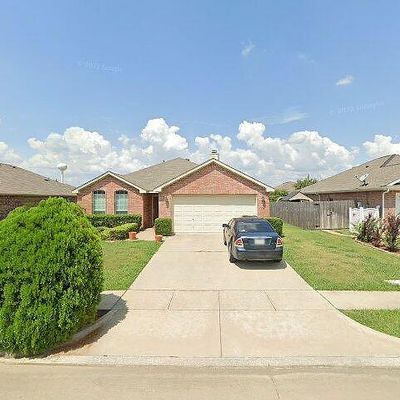 3005 Lake Side Dr, Sanger, TX 76266