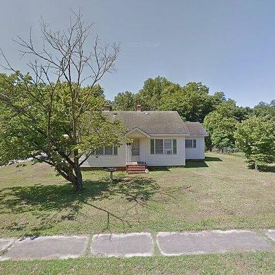 301 W Central St, Maxton, NC 28364