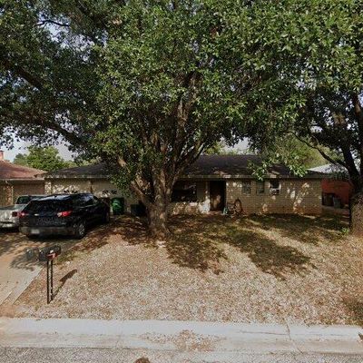 3010 Bluebonnet Ln, San Angelo, TX 76904