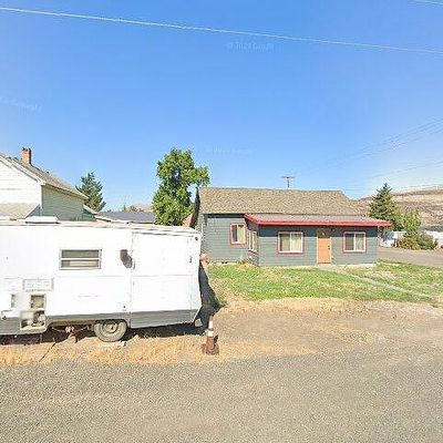 302 Main St, Rufus, OR 97050