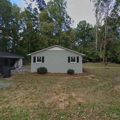 305 Lyles St, Elkin, NC 28621