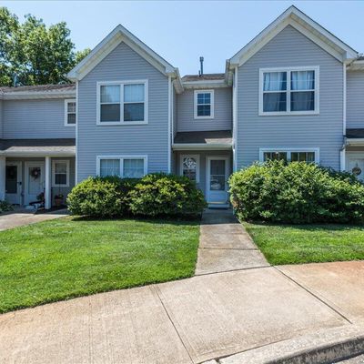 305 Prosperity Ct, Toms River, NJ 08755