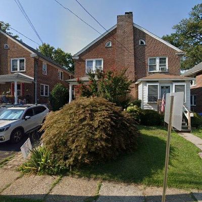 306 Oak Rd, Glenside, PA 19038