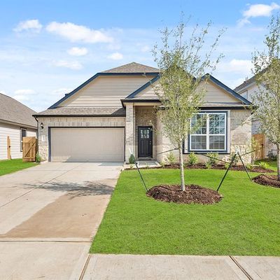 3073 Waxwing Dr, Brookshire, TX 77423