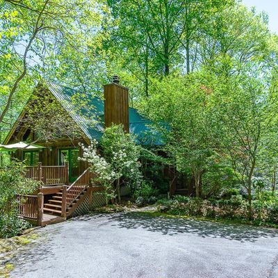 360 Upward Trail, Cashiers, NC 28717