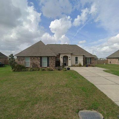 366 Crossing North St, Thibodaux, LA 70301