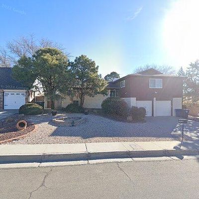 3716 General Chennault St Ne, Albuquerque, NM 87111