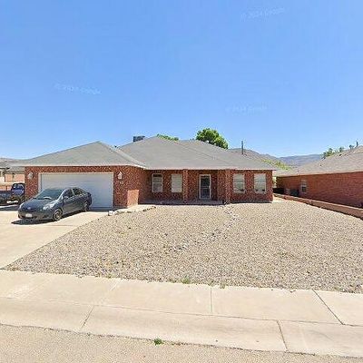 3742 Fernwood Ave, Alamogordo, NM 88310