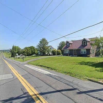 375 E York St, Biglerville, PA 17307